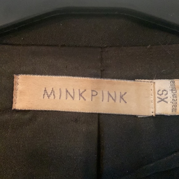 Mink Pink black blazer two ways! - Picture 4 of 5